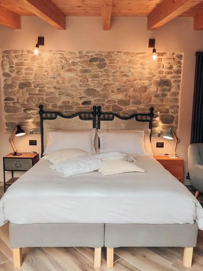 돌체아쿠아 Talking Stones B&B